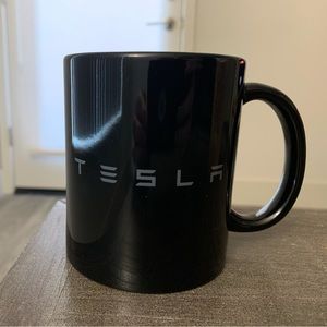 ✨ Black Tesla Mug ✨